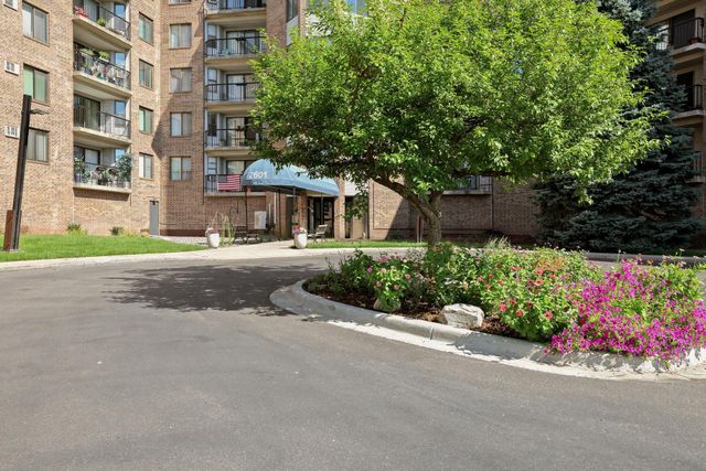 2601 Kenzie Terrace 412, Saint Anthony, MN 55418