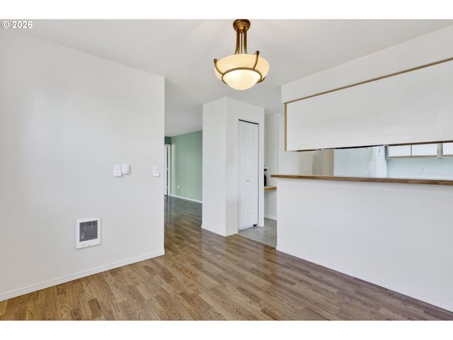 4606 W POWELL Blvd 162, Gresham, OR 97030