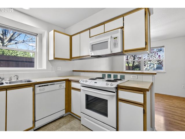 4606 W POWELL Blvd 162, Gresham, OR 97030