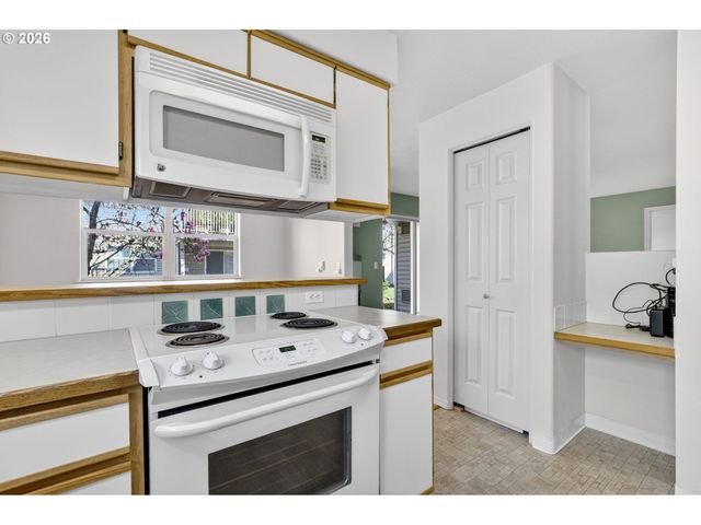 4606 W POWELL Blvd 162, Gresham, OR 97030