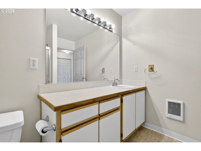 4606 W POWELL Blvd 162, Gresham, OR 97030