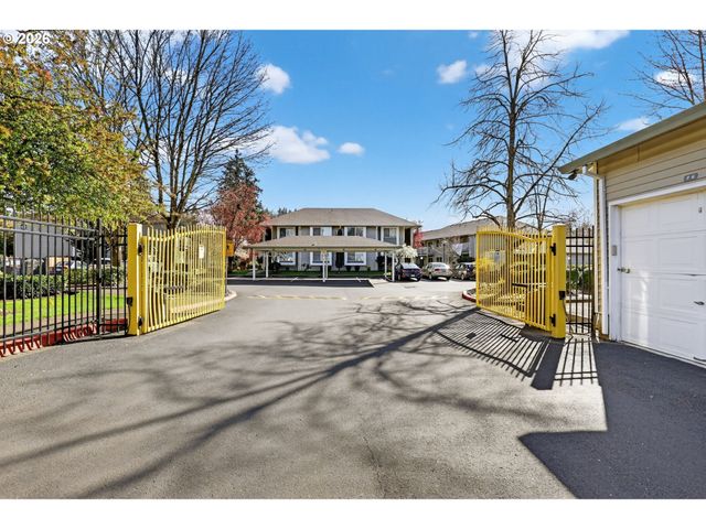 4606 W POWELL Blvd 162, Gresham, OR 97030