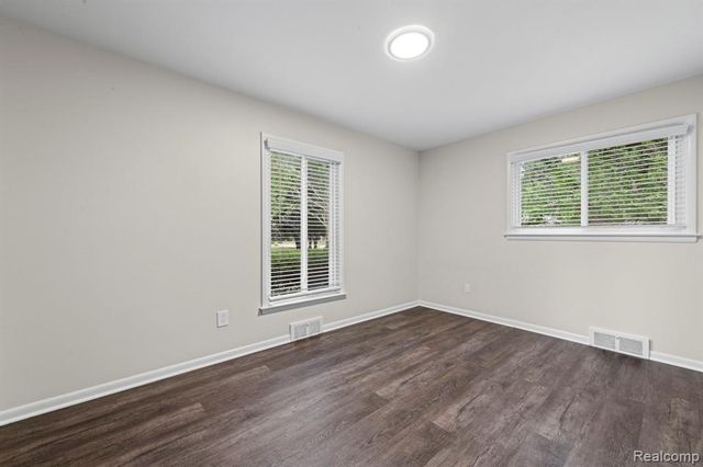 791 Robinhood Circle, Bloomfield Hills, MI 48304