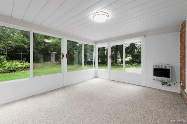 791 Robinhood Circle, Bloomfield Hills, MI 48304