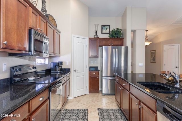 121 S AGUA FRIA Lane, Casa Grande, AZ 85194