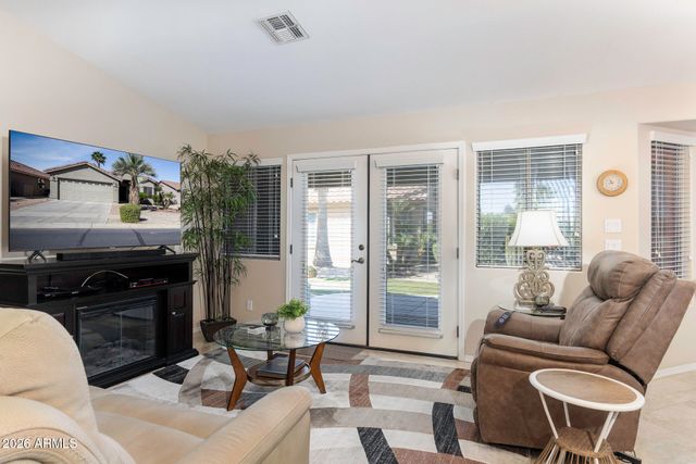 121 S AGUA FRIA Lane, Casa Grande, AZ 85194