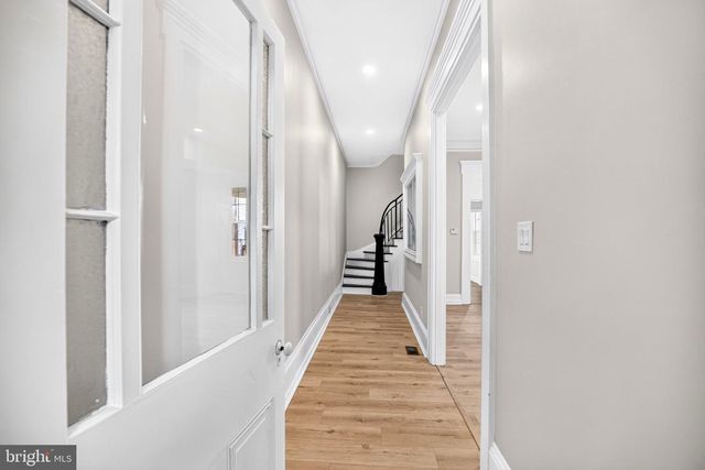 206 E UNION ST, Burlington, NJ 08016