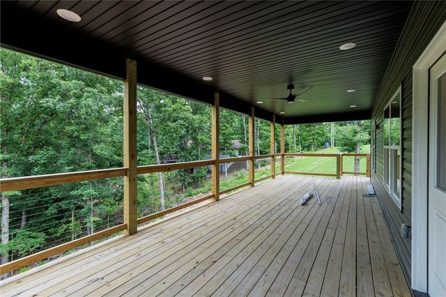 4 Lauder Circle, Bella Vista, AR 72715