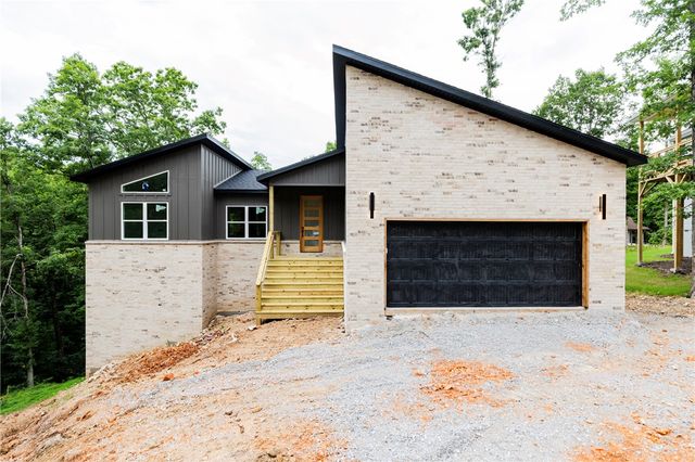 4 Lauder Circle, Bella Vista, AR 72715