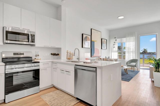 2121 Broward Avenue 430, West Palm Beach, FL 33407