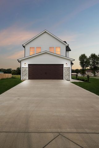 700 Robinson Rd, Smithville, TN 37166