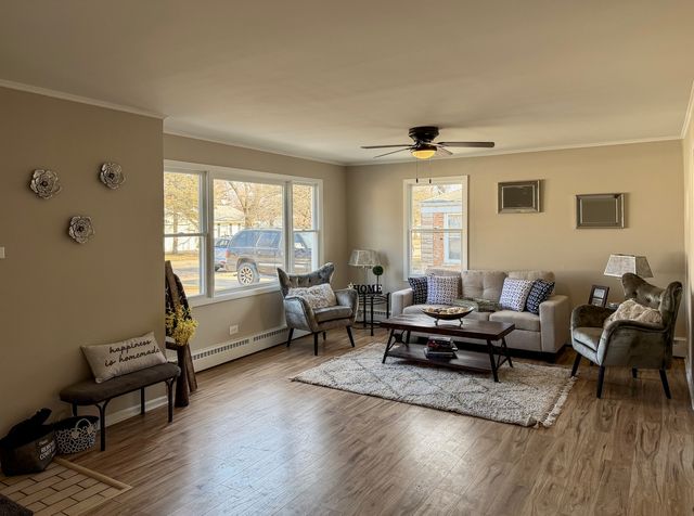 243 Mantua Street, Park Forest, IL 60466