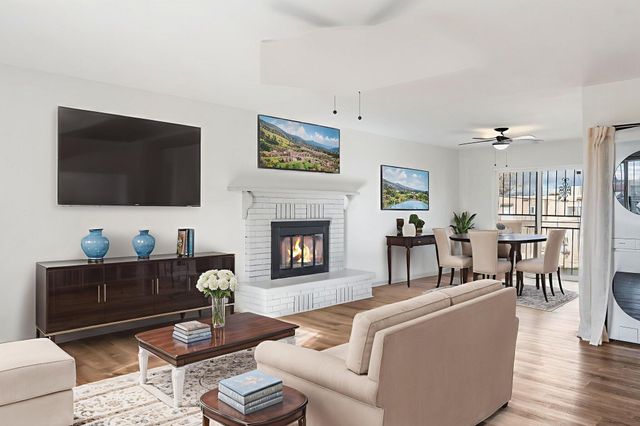 8013 Kathryn Avenue SE, Albuquerque, NM 87108