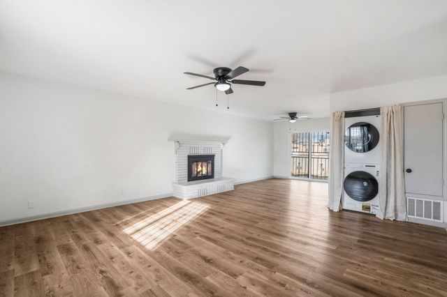 8013 Kathryn Avenue SE, Albuquerque, NM 87108