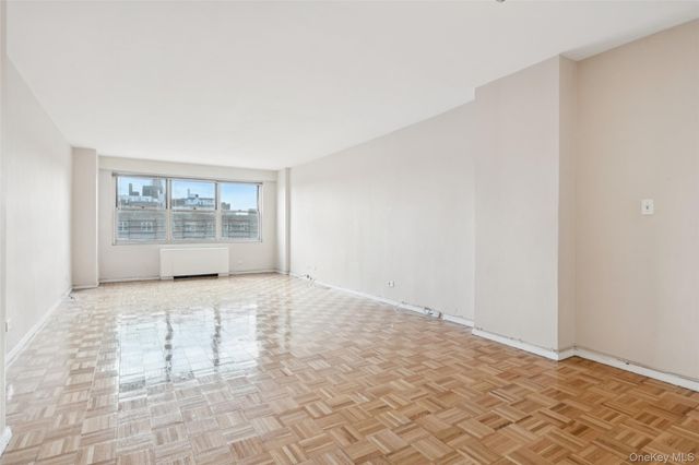 111-20 73rd Avenue 6D, Forest Hills, NY 11375