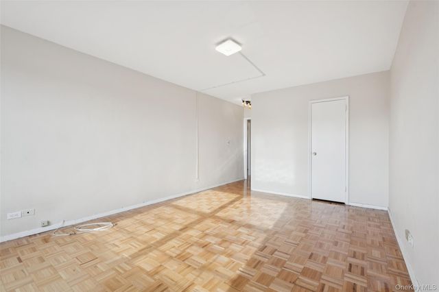 111-20 73rd Avenue 6D, Forest Hills, NY 11375