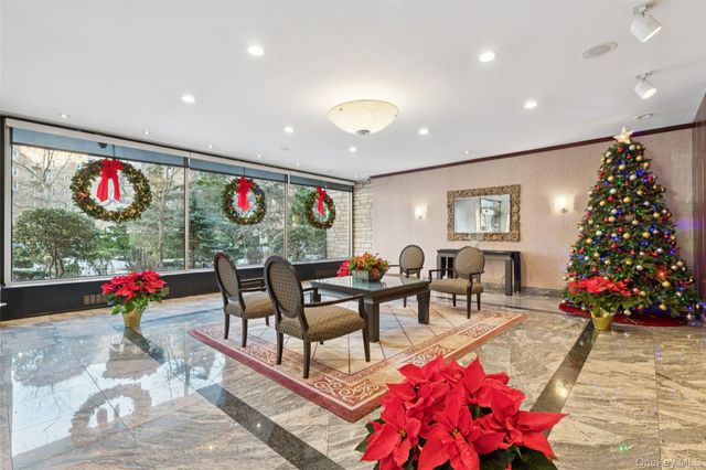 111-20 73rd Avenue 6D, Forest Hills, NY 11375