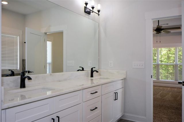 72 Hanover Drive, Villa Rica, GA 30180