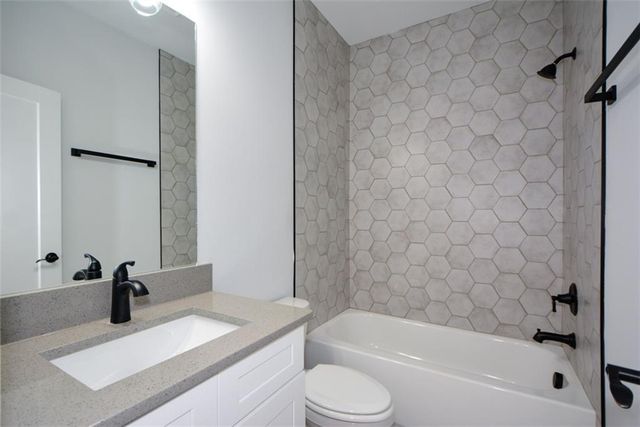 72 Hanover Drive, Villa Rica, GA 30180