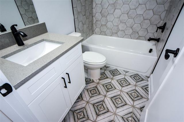 72 Hanover Drive, Villa Rica, GA 30180