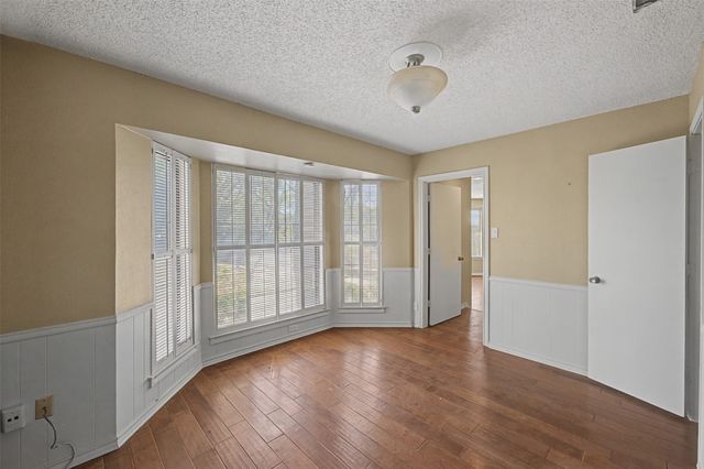 1434 Crownhill Drive, Arlington, TX 76012