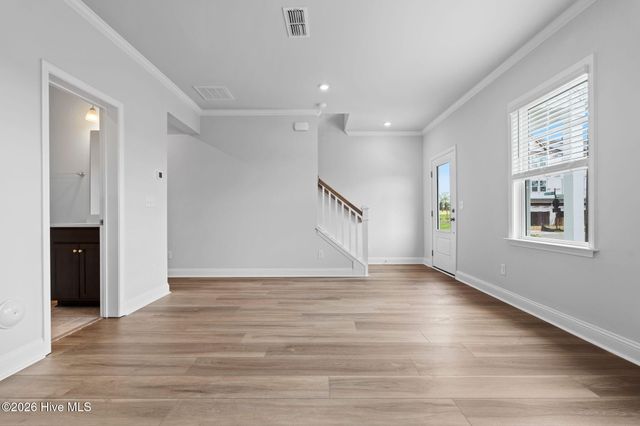 237 Pelican Flight Loop, Wilmington, NC 28412