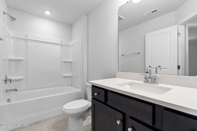 237 Pelican Flight Loop, Wilmington, NC 28412