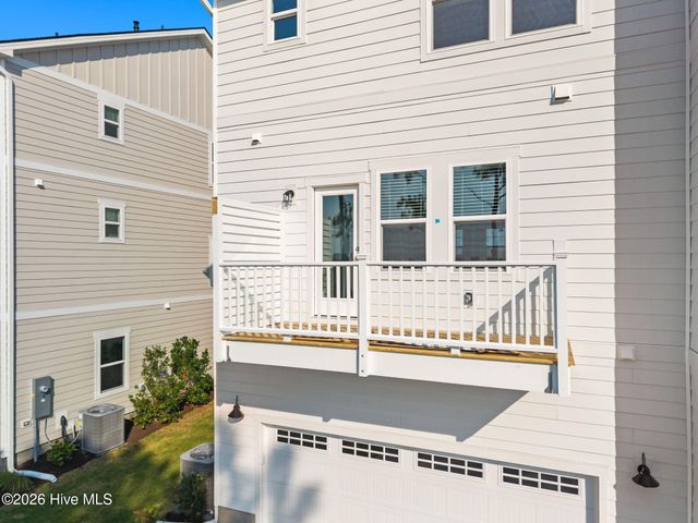 237 Pelican Flight Loop, Wilmington, NC 28412