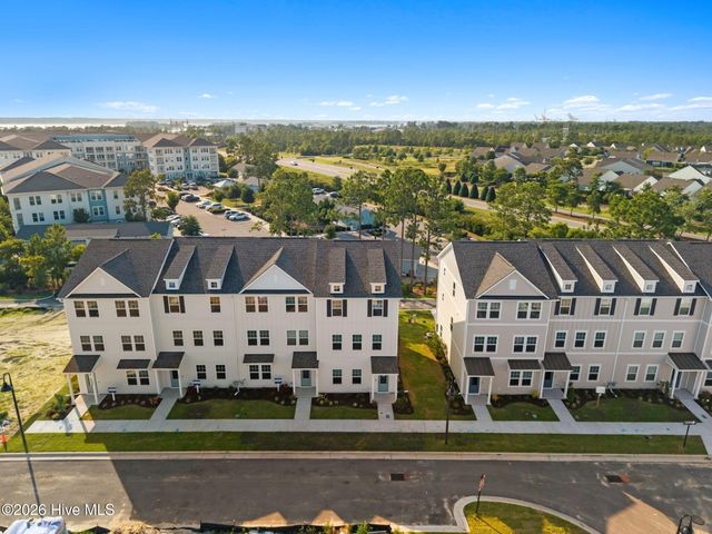 237 Pelican Flight Loop, Wilmington, NC 28412