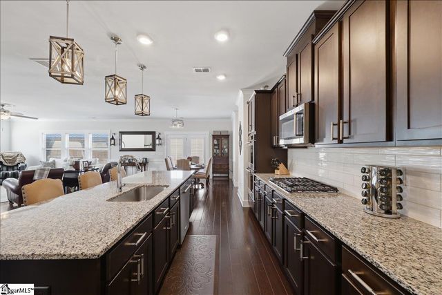 208 Terrapin Cross Way, Simpsonville, SC 29680