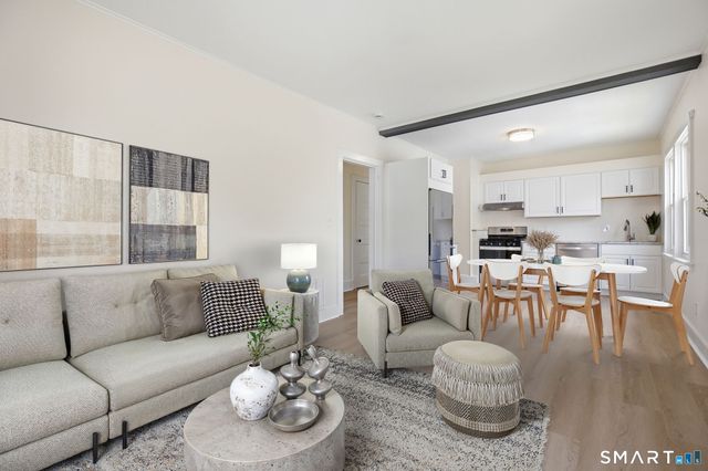 84 Sherwood Place 2, Greenwich, CT 06830
