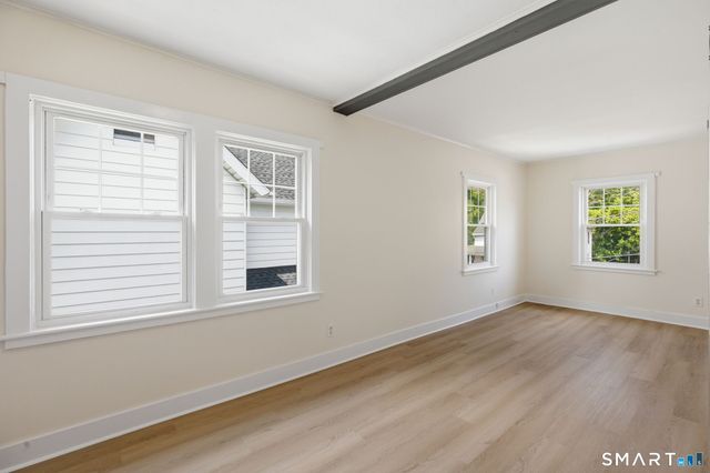 84 Sherwood Place 2, Greenwich, CT 06830