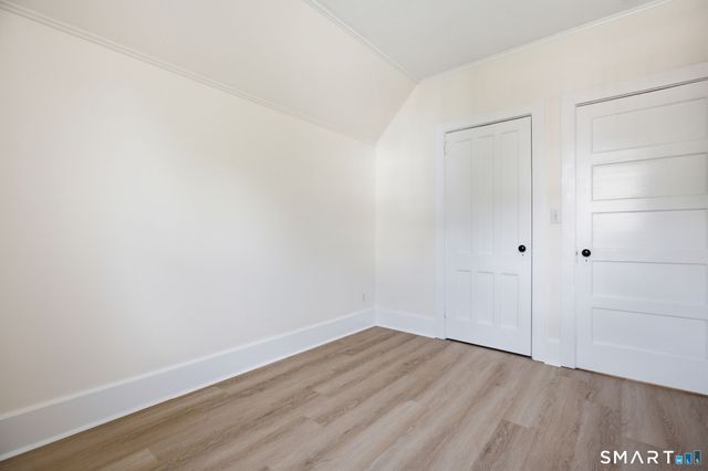 84 Sherwood Place 2, Greenwich, CT 06830