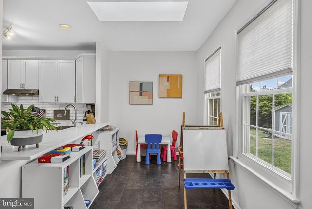 14 STONEHEDGE DR, East Windsor, NJ 08520