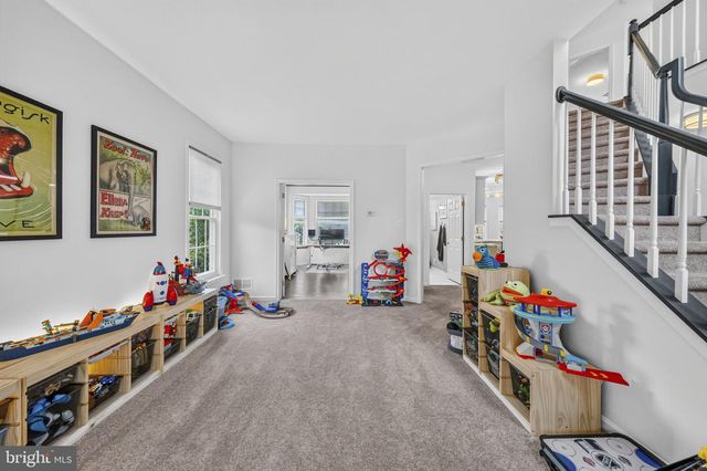 14 STONEHEDGE DR, East Windsor, NJ 08520