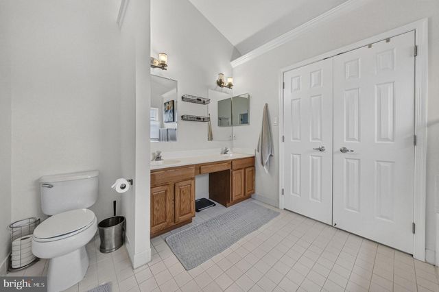 14 STONEHEDGE DR, East Windsor, NJ 08520