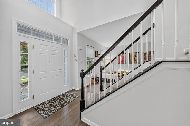 14 STONEHEDGE DR, East Windsor, NJ 08520