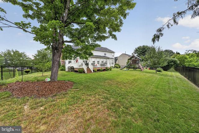 14 STONEHEDGE DR, East Windsor, NJ 08520