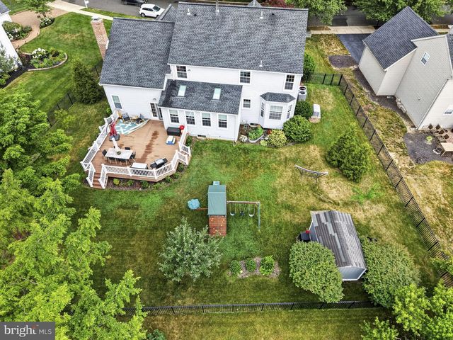 14 STONEHEDGE DR, East Windsor, NJ 08520