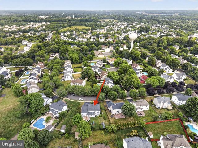 14 STONEHEDGE DR, East Windsor, NJ 08520