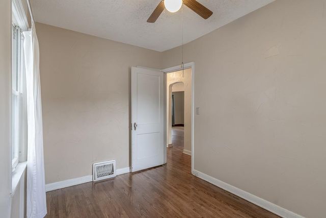 2354 Mckinley Street NE, Minneapolis, MN 55418