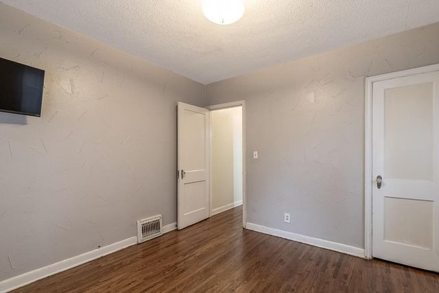 2354 Mckinley Street NE, Minneapolis, MN 55418