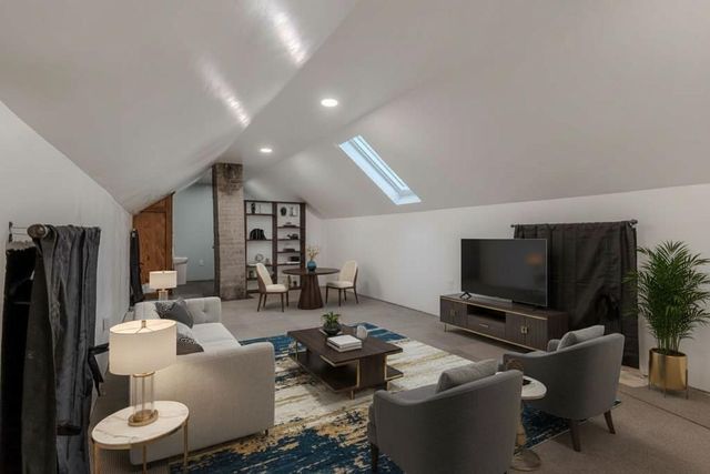 2354 Mckinley Street NE, Minneapolis, MN 55418