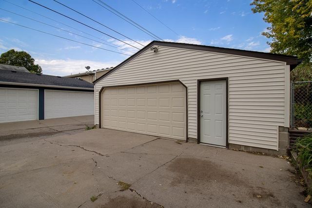 2354 Mckinley Street NE, Minneapolis, MN 55418