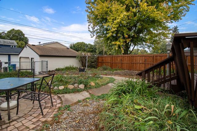 2354 Mckinley Street NE, Minneapolis, MN 55418