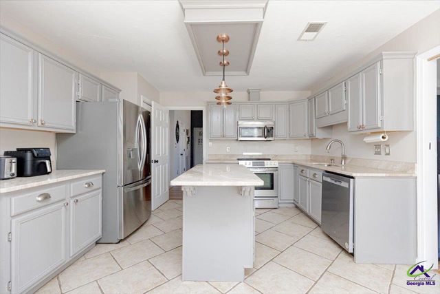 115 Forest Lawn, Bonaire, GA 31005