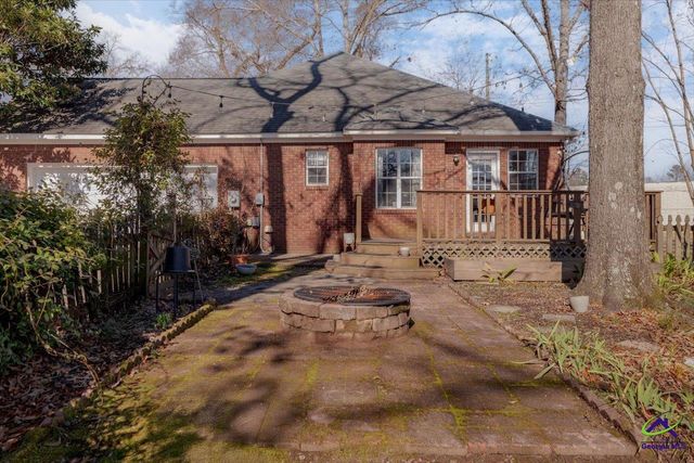 115 Forest Lawn, Bonaire, GA 31005