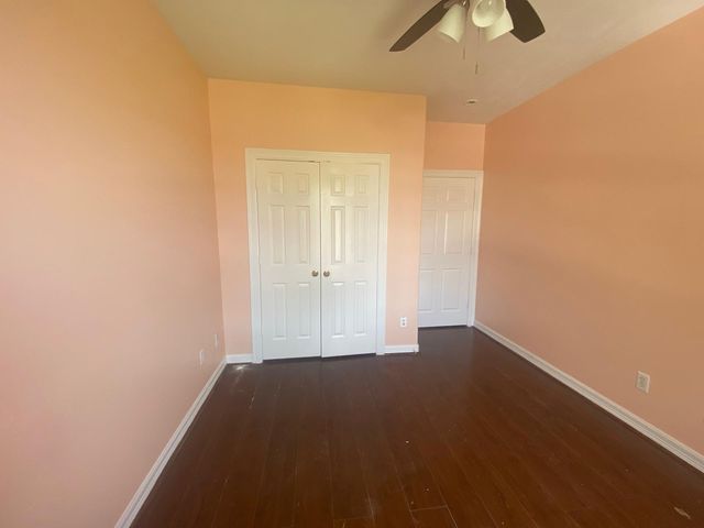 11045 Landswalk Drive 122, Houston, TX 77099