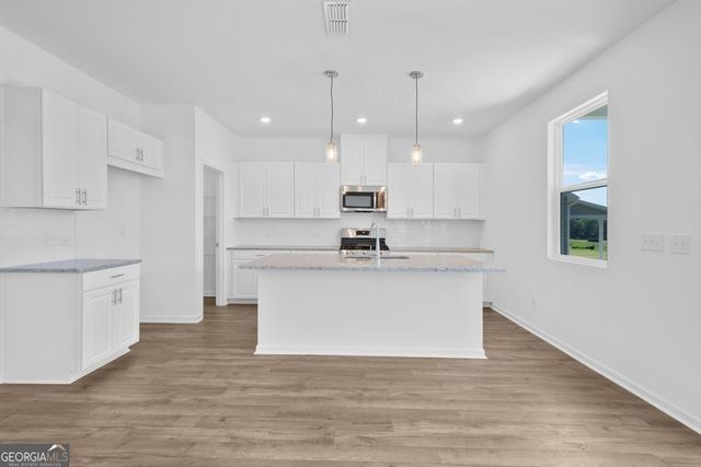 3991 Alderstone Drive, Flowery Branch, GA 30542
