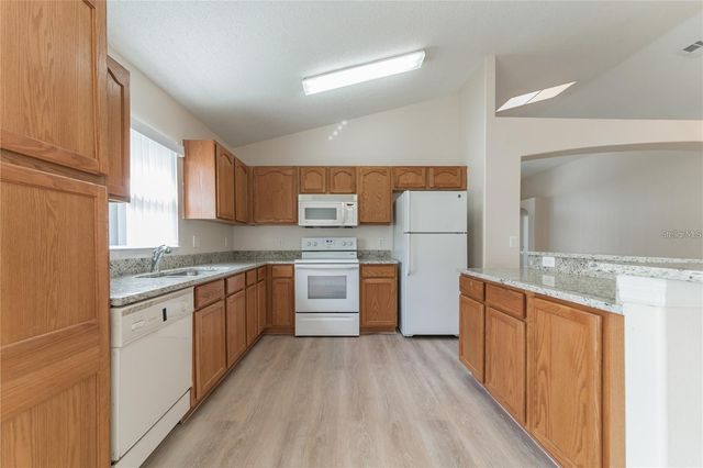 8104 SANTEE DRIVE, Kissimmee, FL 34747